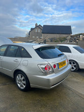 Load image into Gallery viewer, Sportcross rear window spoiler