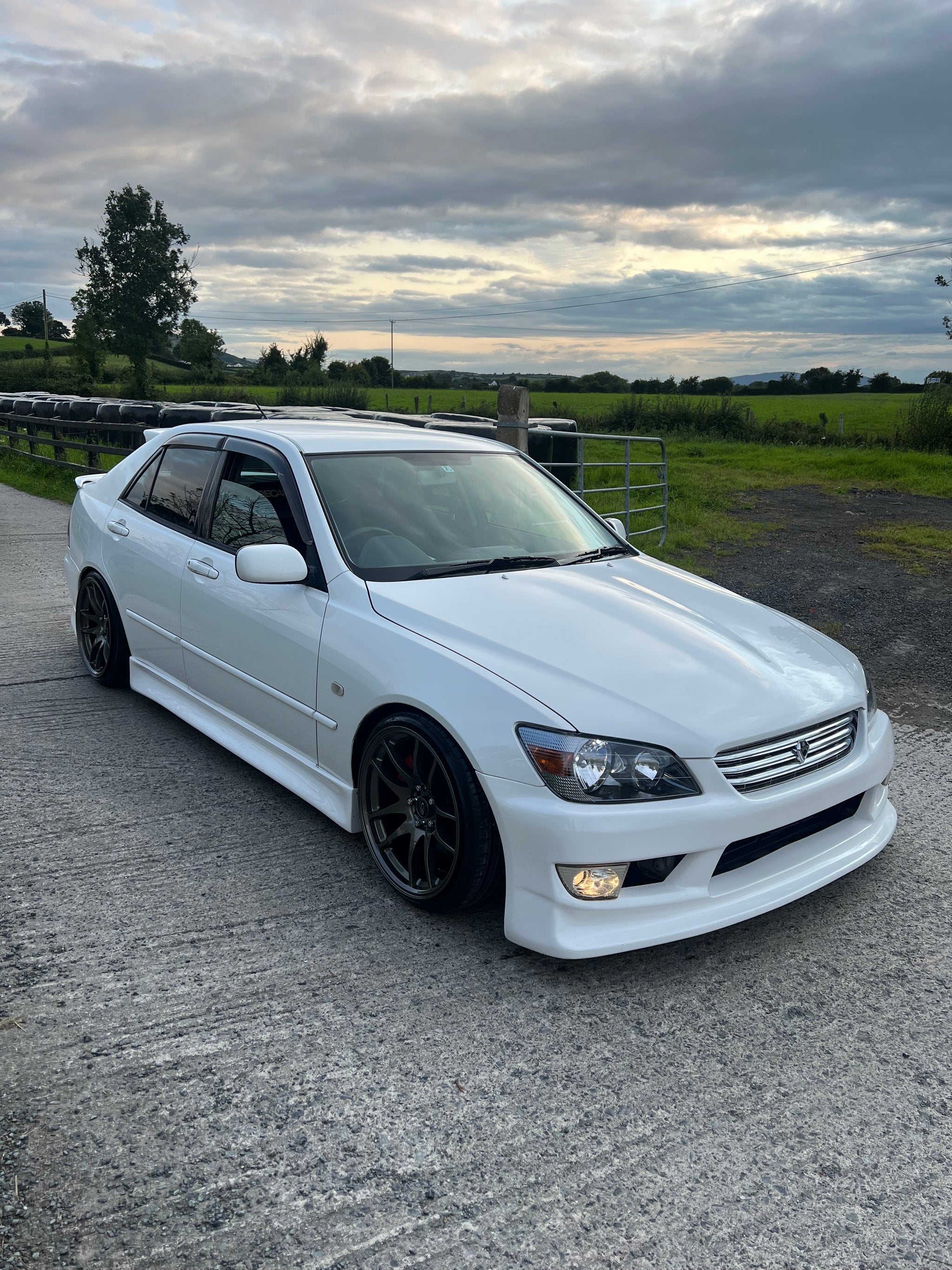 Lexus Is200 Vertex Body Kit